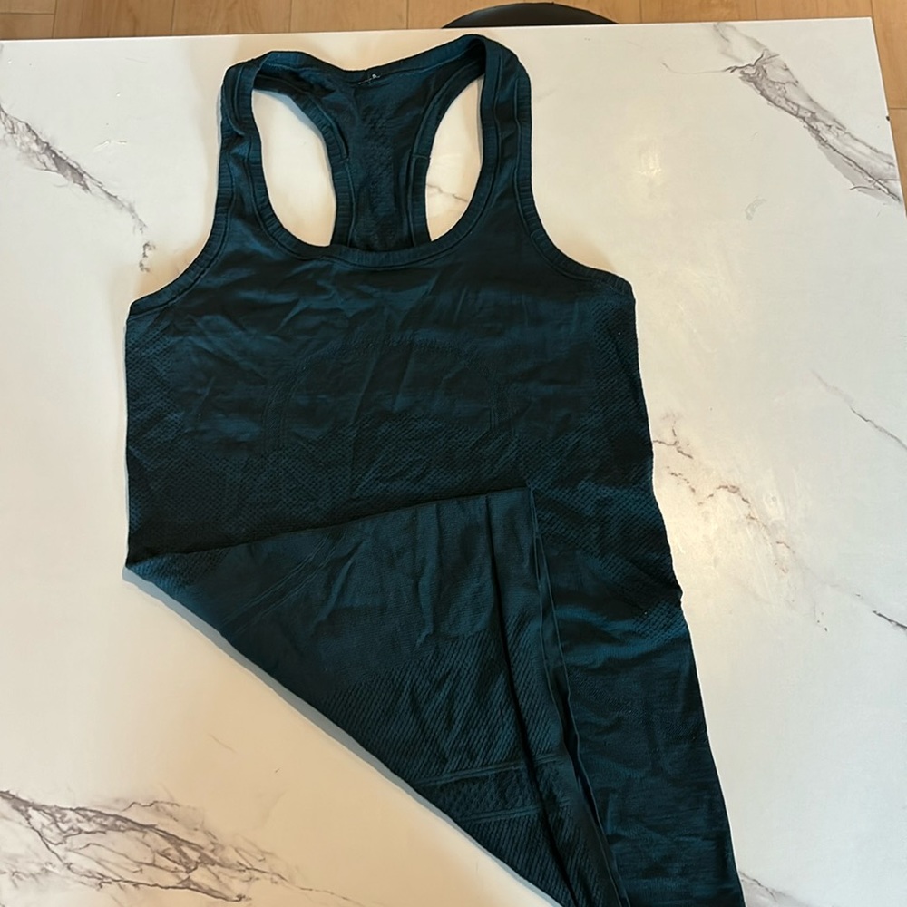 Lulu lemon racer back tank